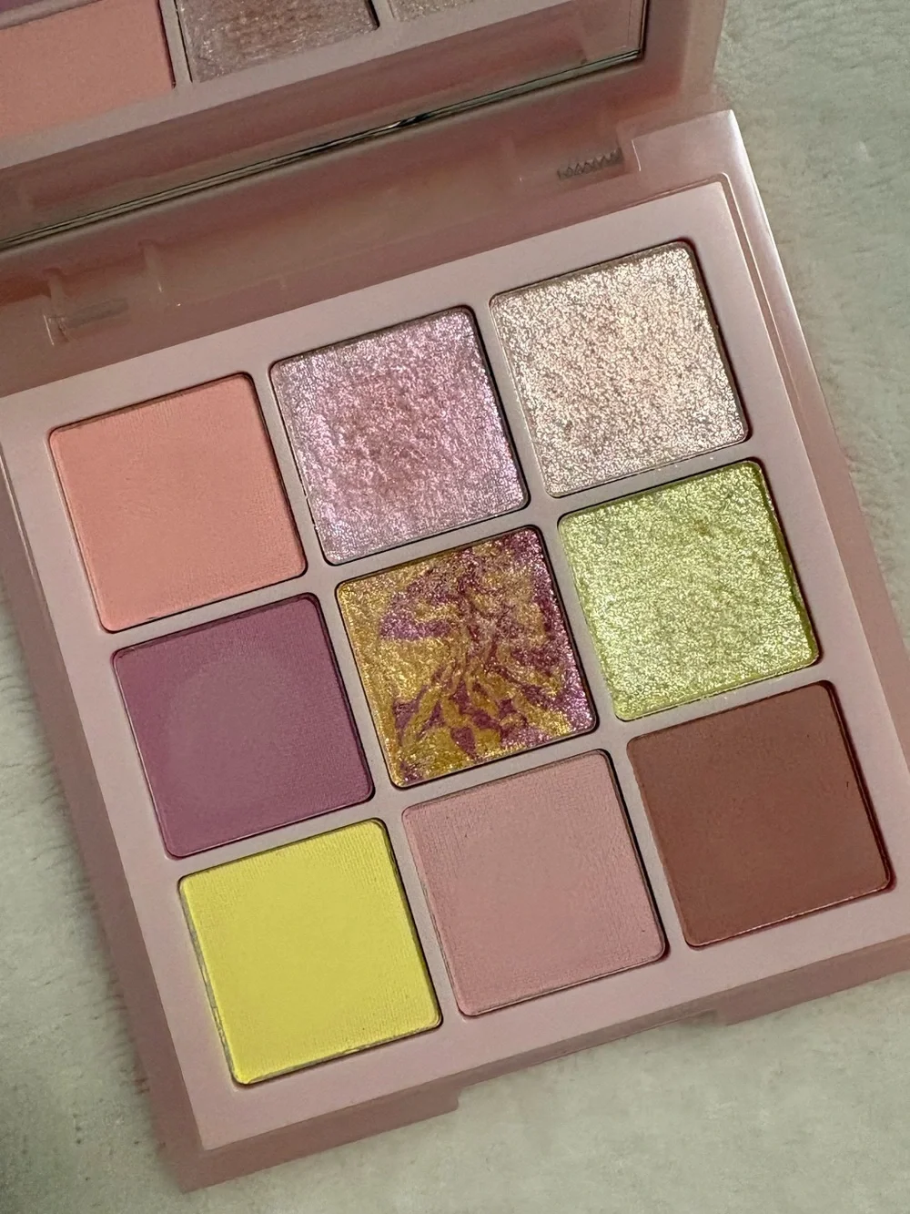 Huda Beauty Pastel Obsession 9 Pan Eyeshadow Palette #Rose